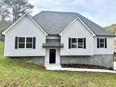 221 Lance Dr, Ringgold, GA 30736