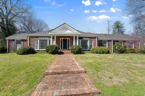 6656 Clearbrook Dr, Nashville, TN 37205