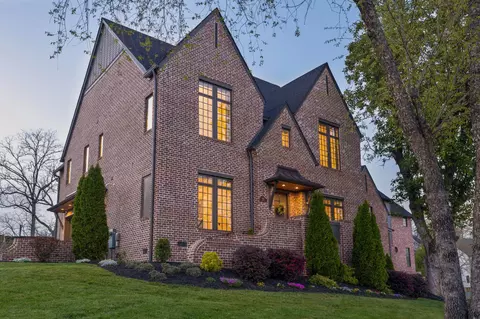903 Elinor St, Chattanooga, TN 37405