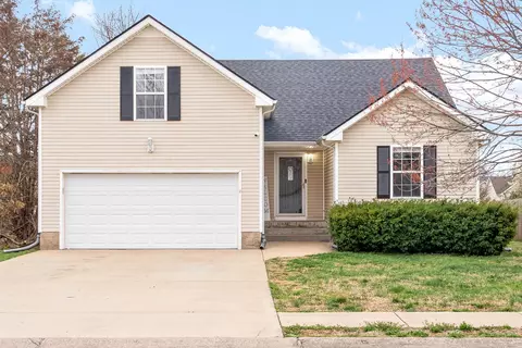 3685 S Jot Dr, Clarksville, TN 37040