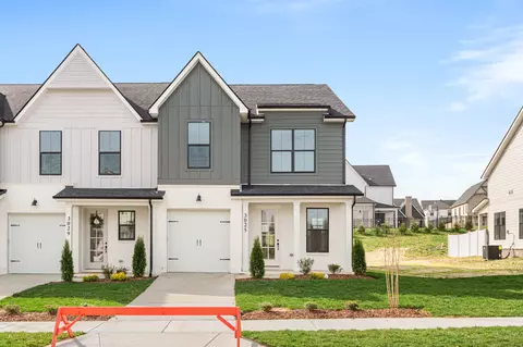 3025 Inman Dr, Thompsons Station, TN 37179