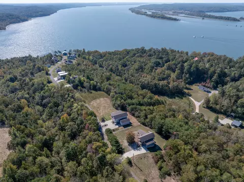 234 Turtle Point Ln, Waverly, TN 37185