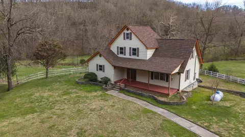 10 Longhorn Ln, Kelso, TN 37348
