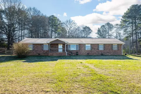 1616 Graysville Rd, Ringgold, GA 30736