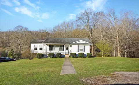 203 Lakeland Dr, Dover, TN 37058
