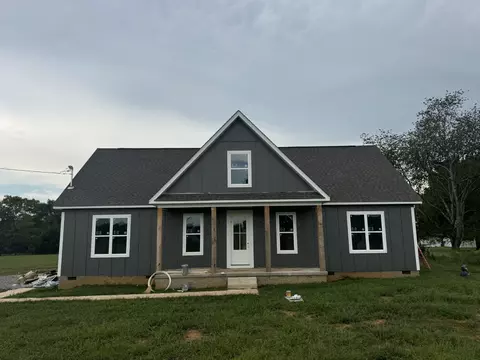 2105 Laws Hill Cr, Lewisburg, TN 37091