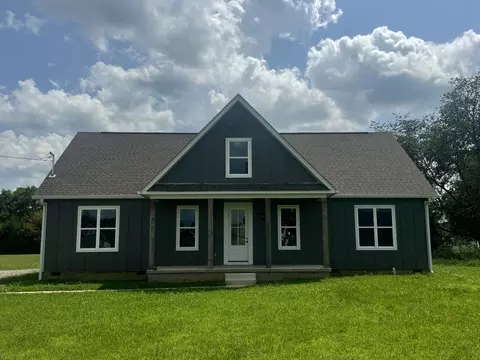 2105 Laws Hill Cr, Lewisburg, TN 37091