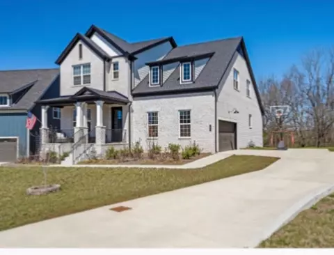 Exterior - 208 Phillips Bnd, Spring Hill, TN 37174 photo 2 of 3