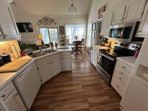 1817 Devon Dr, Spring Hill, TN 37174 photo 8