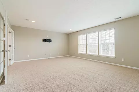 Living - 1024 Queens Pl, Spring Hill, TN 37174 photo 12 of 13