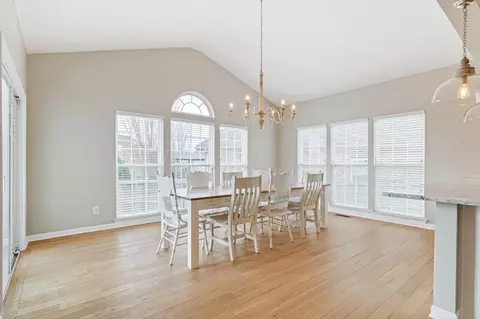 Dining - 1024 Queens Pl, Spring Hill, TN 37174 photo 1 of 3