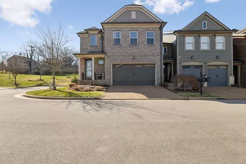 928 Silkwood Cir, Nashville, TN 37221