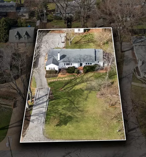 1221 Nichol Ln, Nashville, TN 37205