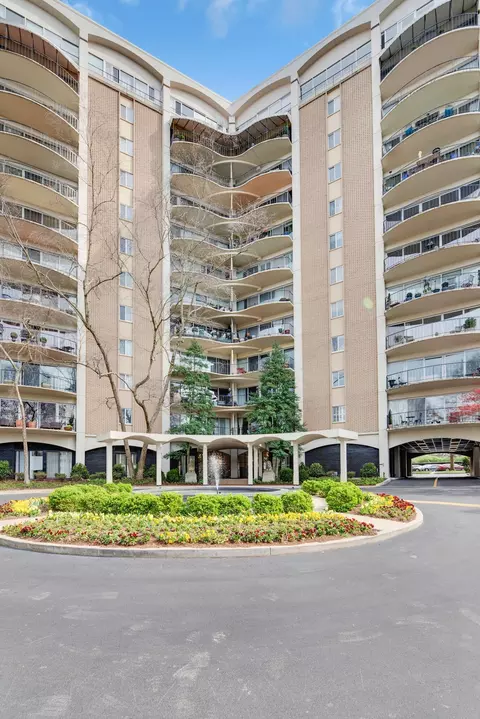 4215 Harding Pike #209, Nashville, TN 37205