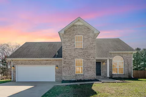3362 Poplar Hl, Clarksville, TN 37043