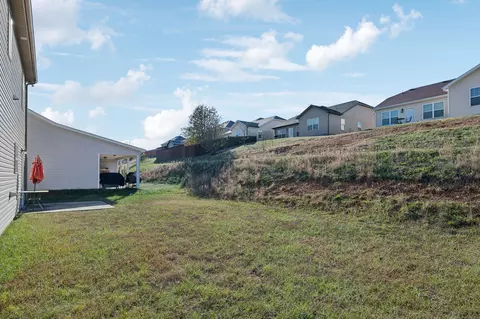 1049 Berra Dr, Springfield, TN 37172 photo 31
