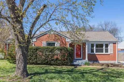 3225 Holbrook Dr, Nashville, TN 37211