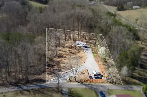 247 Preston Heights Cemetery Rd, Quebeck, TN 38579