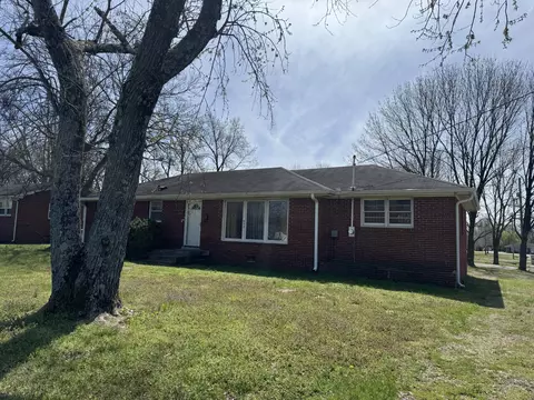 822 Wildwood Ave, Lebanon, TN 37087