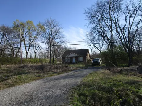 1610 Scotty Parker Rd, Gallatin, TN 37066