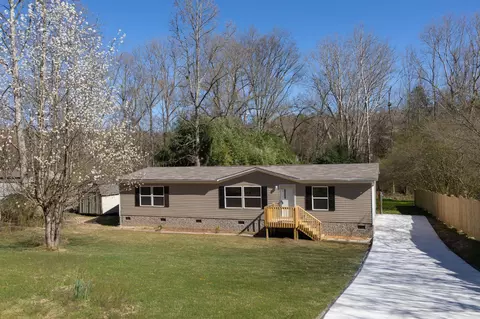 1646 Partridge Ln, Soddy Daisy, TN 37379