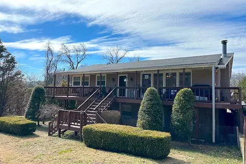 1720 Neelys Bend Rd, Madison, TN 37115