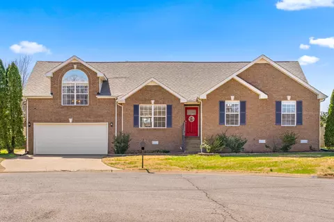 595 Rolling Rock Ct, Clarksville, TN 37043