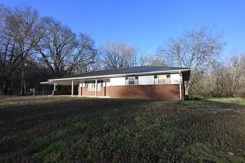 3092 Old Highway 13 S, Linden, TN 37096