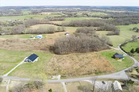 1835 Three Island Rd, Walling, TN 38587 photo 2