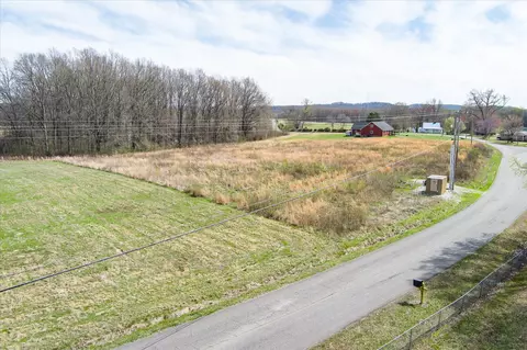 1835 Three Island Rd, Walling, TN 38587 photo 7