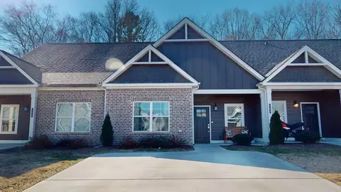 564 Bellingham Dr NE, Cleveland, TN 37312