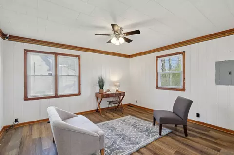 Living - 110 Cage Cir, Dickson, TN 37055 photo 3 of 3