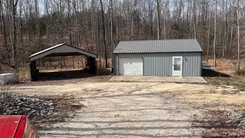 113 Firetower Rd, Camden, TN 38320