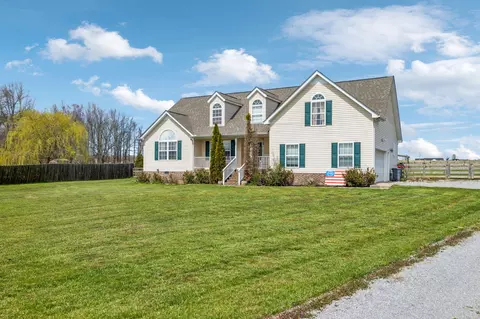 403 Green Grass Way, Manchester, TN 37355