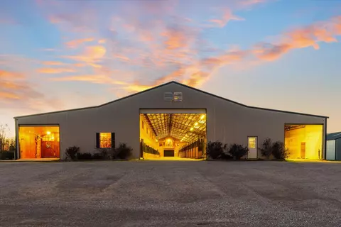 1255 County Road 72, Danville, AL 35619