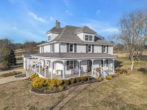 179 Locke Rd, Pulaski, TN 38478