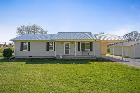 37 Jones Ln, Mcminnville, TN 37110