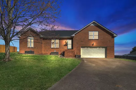 576 Deer Path, Gallatin, TN 37066