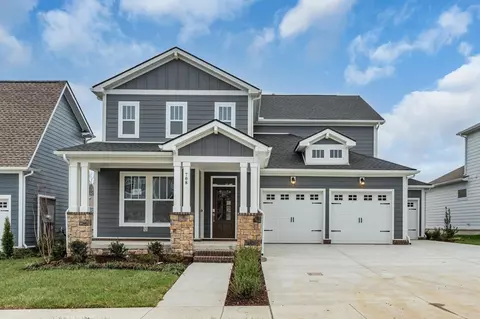 708 Tischer Dr, Hendersonville, TN 37075