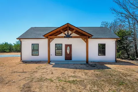187 New Era Ridge Rd, Linden, TN 37096