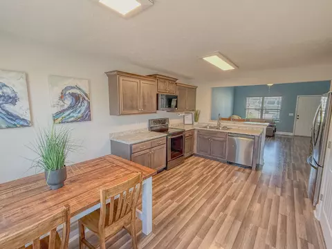 Kitchen - 643 Berry Cir, Springfield, TN 37172 photo 1 of 2