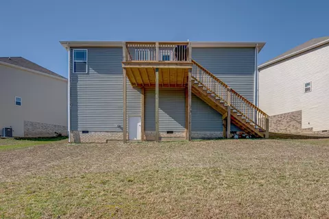 Exterior - 643 Berry Cir, Springfield, TN 37172 photo 4 of 8