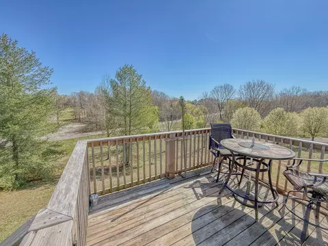 Exterior - 643 Berry Cir, Springfield, TN 37172 photo 2 of 8