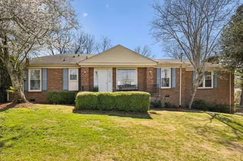 705 Harpeth Pkwy W, Nashville, TN 37221