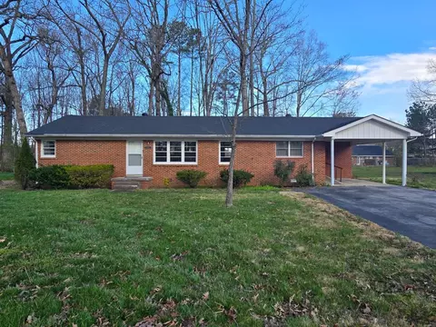 204 Stillwood Dr, Manchester, TN 37355