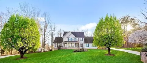 575 Big Cedar Dr, Dunlap, TN 37327