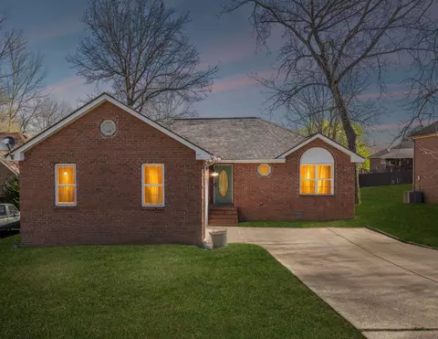 112 Sunset Cir, Mount Juliet, TN 37122