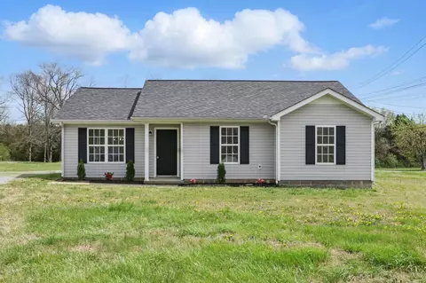653 Mac St, Shelbyville, TN 37160