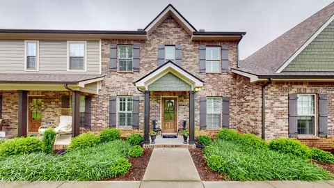 5605 Maples Retreat Dr, Murfreesboro, TN 37127