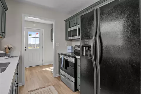 Kitchen - 650 Wall Rd, Cunningham, TN 37052 photo 3 of 3